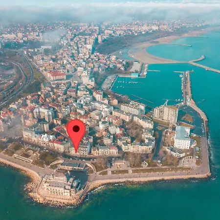 Apartament Lovely Next To Casino