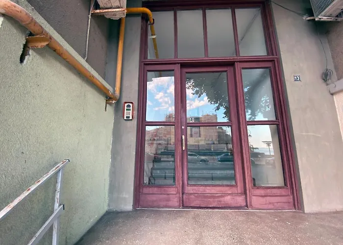 Lovely Next To Casino Constanţa